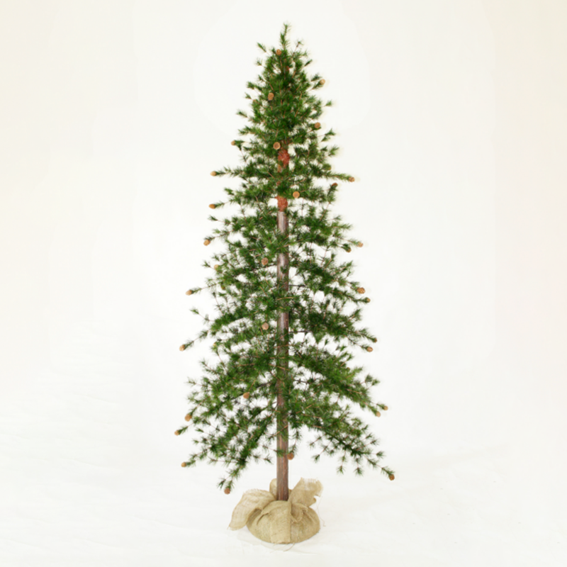 Artificial Christmas tree decoration attention